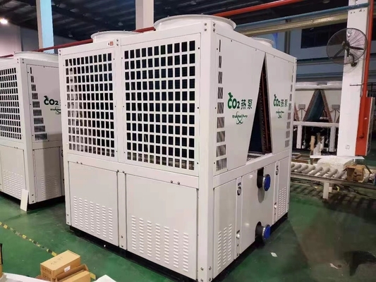 Anuncio publicitario de la pompa de calor de la fuente de agua de la fuente de aire del CO2 R744 37kw para la agua caliente